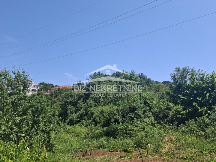 Rijeka-Kastav, građevinsko zemljište 860m2