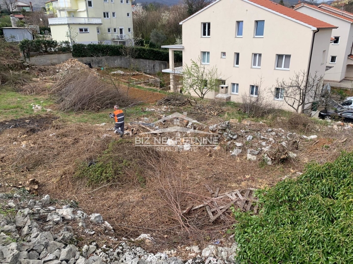 Rijeka-Kastav, građevinsko zemljište 860m2