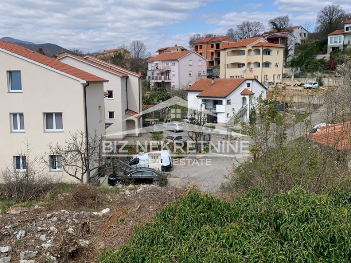 Rijeka-Kastav, građevinsko zemljište 860m2