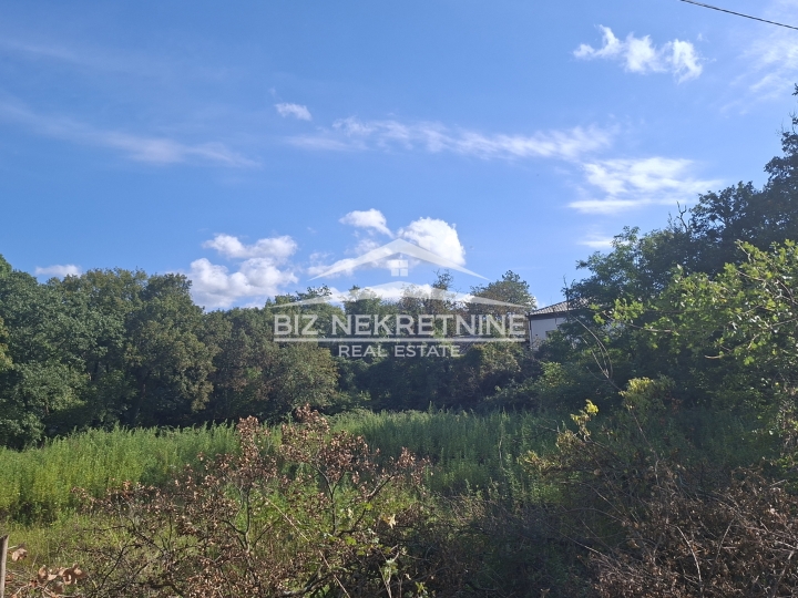 Rijeka-Čavle, građevinsko zemljište 1400m2