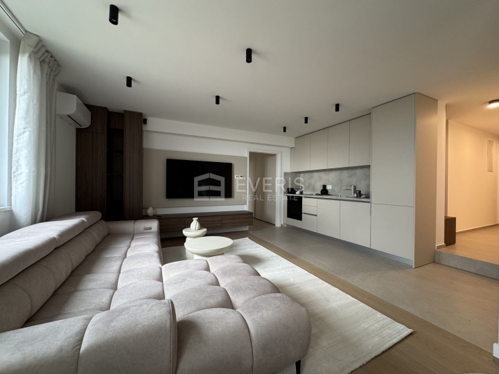 Kastav, luksuzan 2S+DB s panoramskim pogledom na more