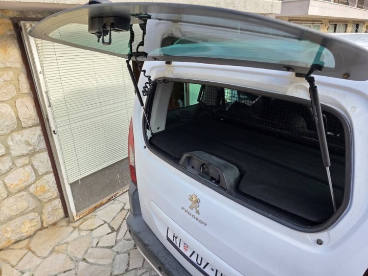 Peugeot Partner Tepee Outdoor