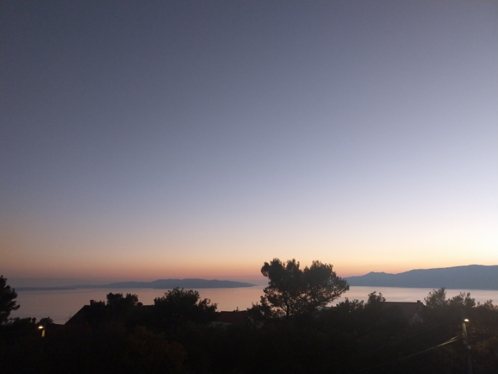 Stan 120 m2 + 150 m2 potkrovlje