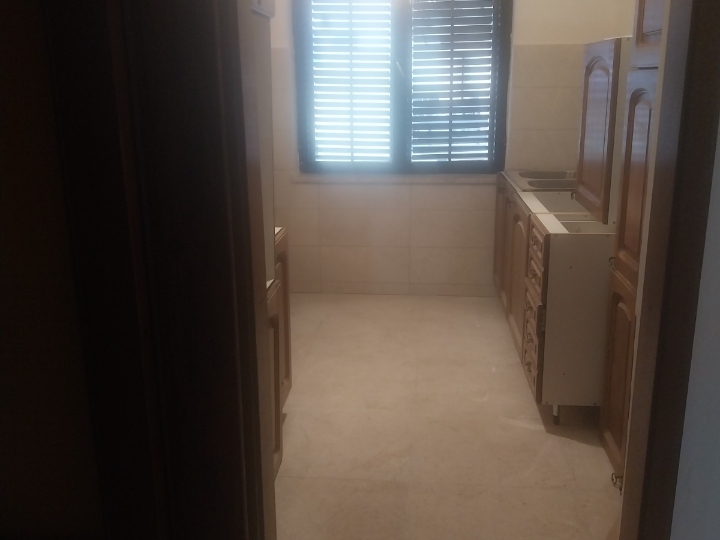 Stan 120 m2 + 150 m2 potkrovlje