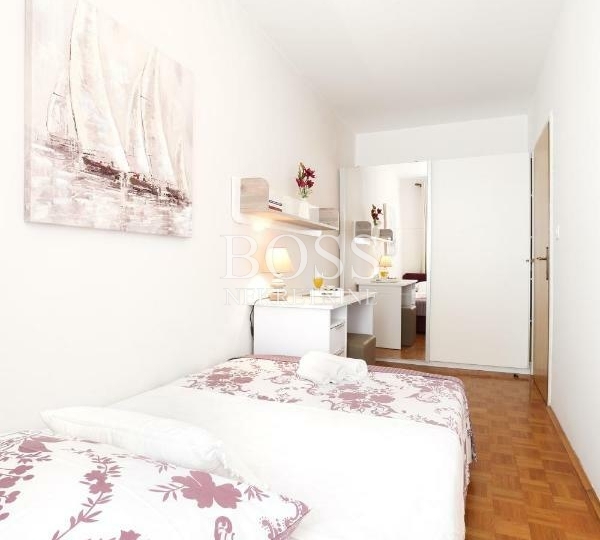 Centar, 2S+DB, 57m2, 800€+režije