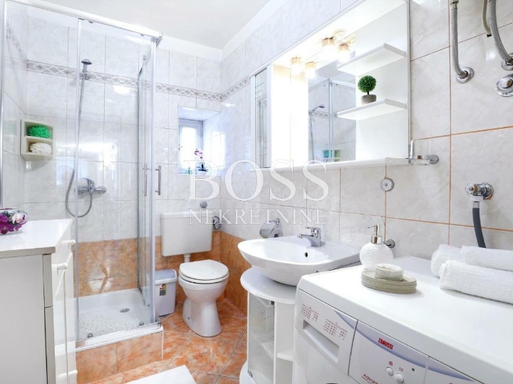 Centar, 2S+DB, 57m2, 800€+režije