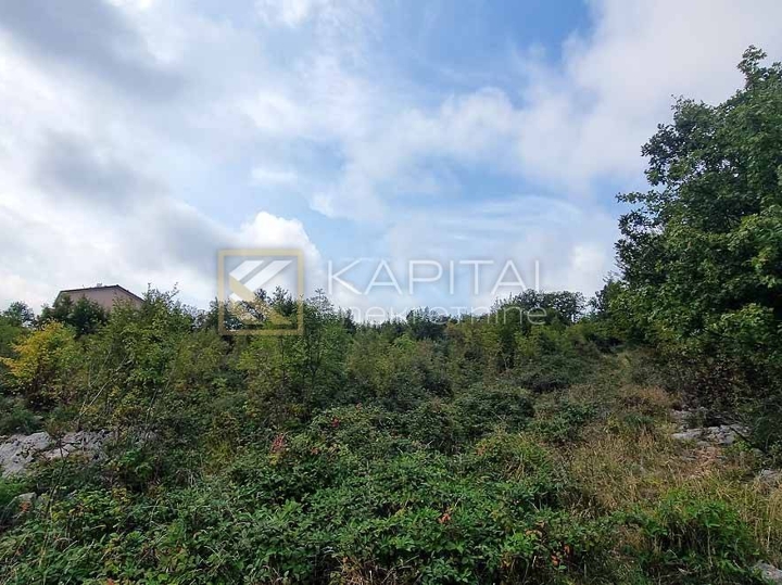 Kastav, građeviski teren 1400 m2