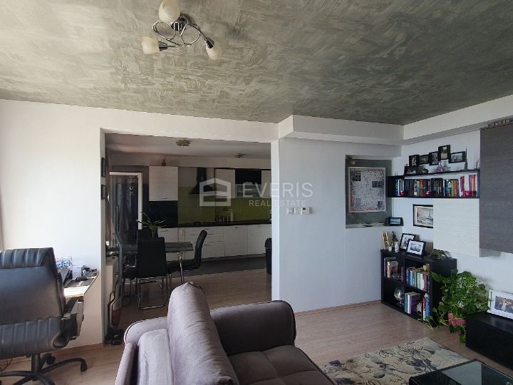 Rijeka, Turnić, stan 53 m2, 1S+DB