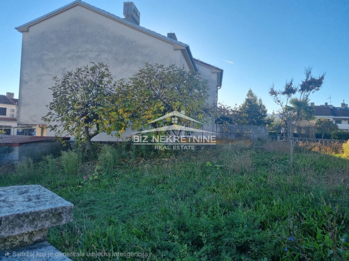 Rubeši - kuća u nizu