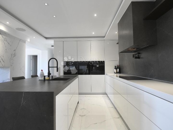 Luksuzna nekretnina bez kompromisa