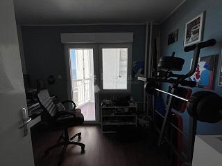 Kozala, četverosobni stan s tri balkona i pogledom na more