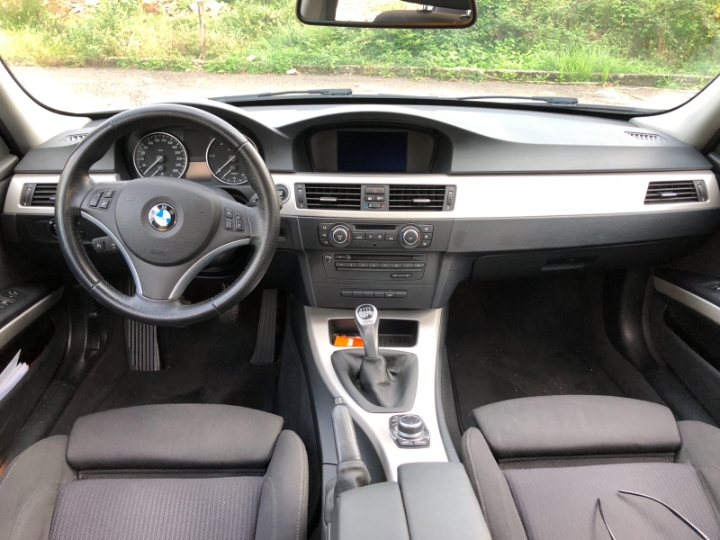 BMW 318 D
