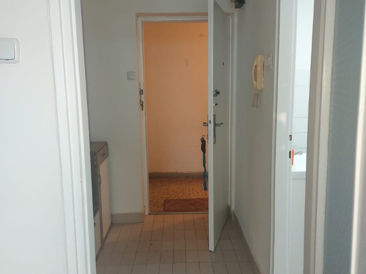 Iznajmljujem jednosoban stan