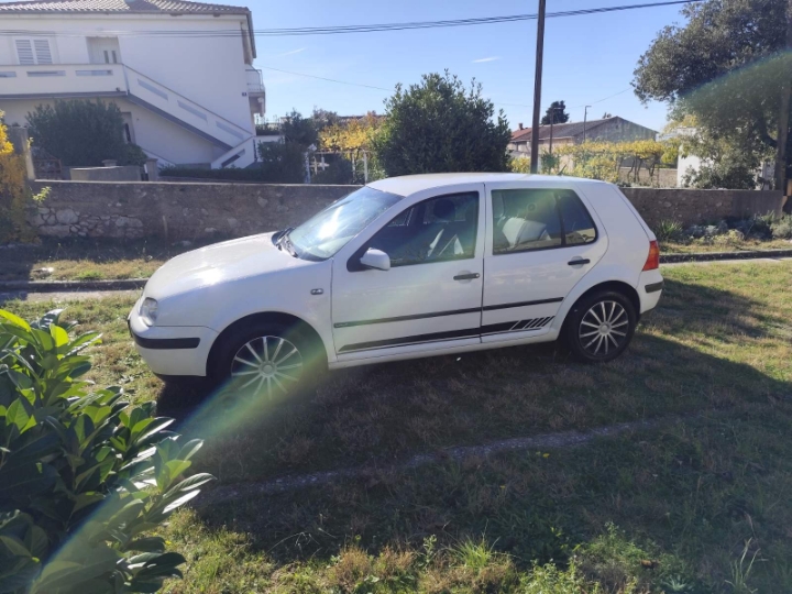 VW Golf 4