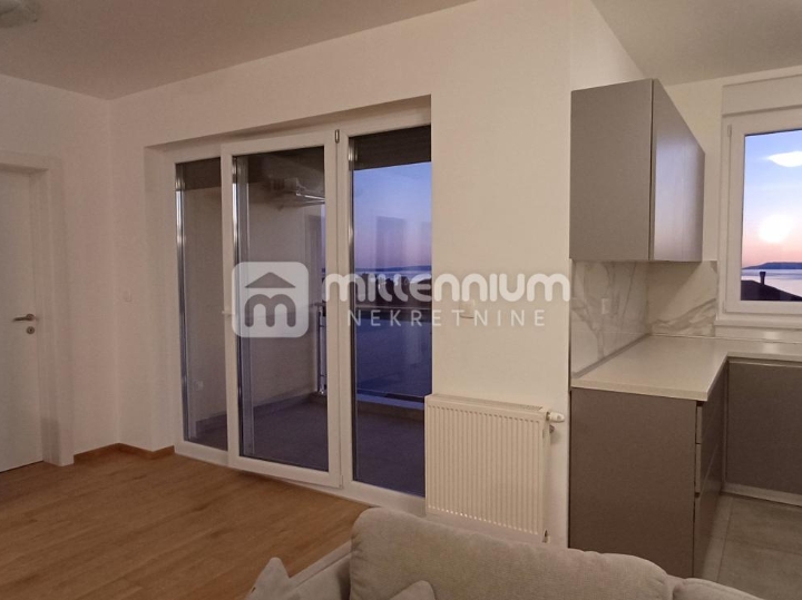 Rijeka, Srdoči, 82.02m2, 3S+DB, lođa