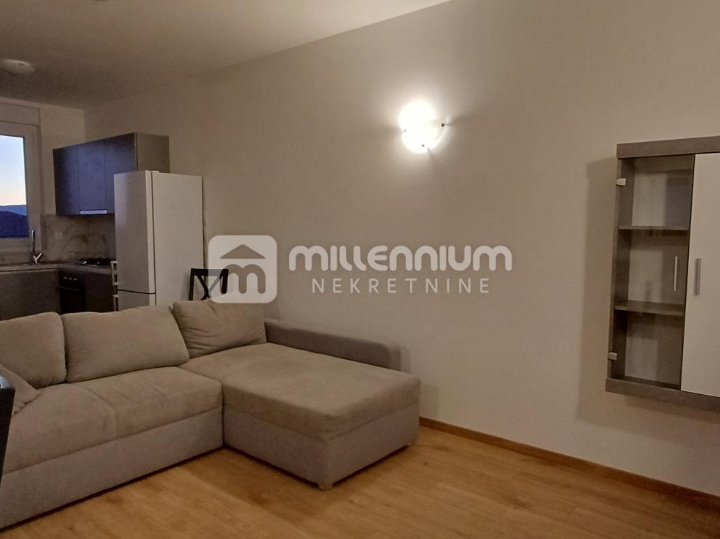 Rijeka, Srdoči, 82.02m2, 3S+DB, lođa