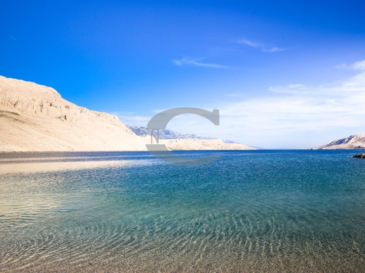 Pag, 2S+DB, 210.000 €, samo u Consensusu!