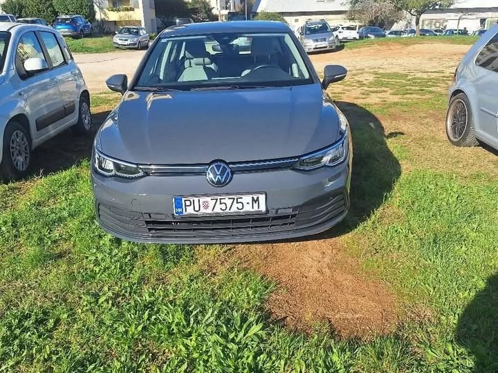 VW Golf 8 2.0 TDI