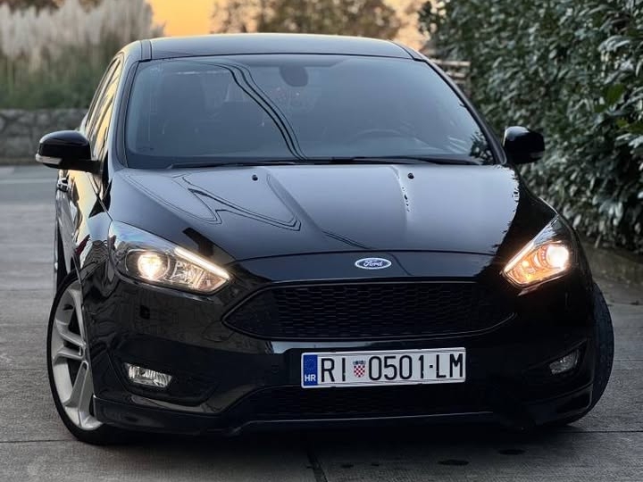 Ford Focus ST-line 2.0 TDCI