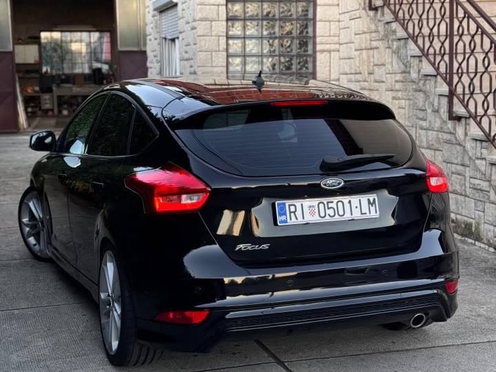 Ford Focus ST-line 2.0 TDCI