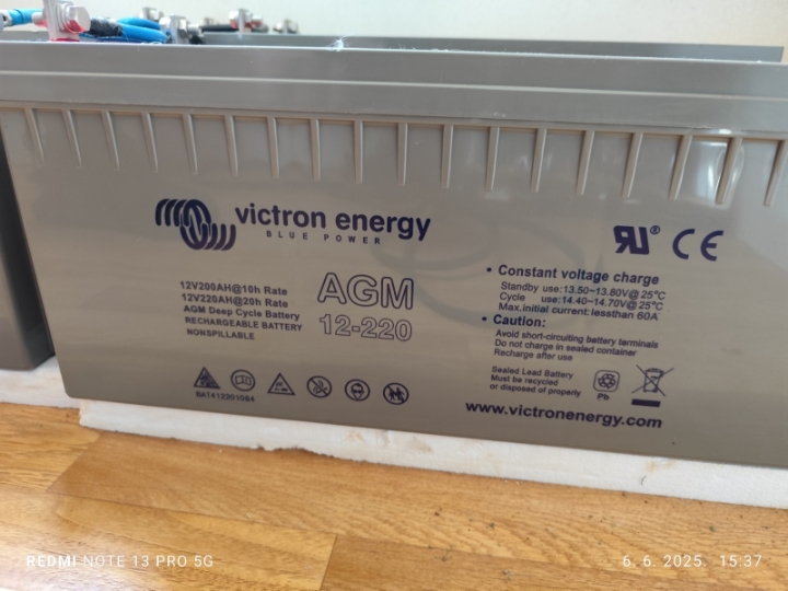 Vyctron AGM solarne baterije