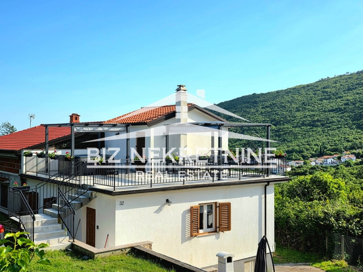 Brseč-Golovik, uhodana kuća za najam 132m2
