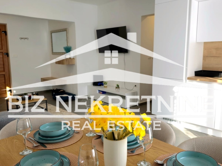 Brseč-Golovik, uhodana kuća za najam 132m2