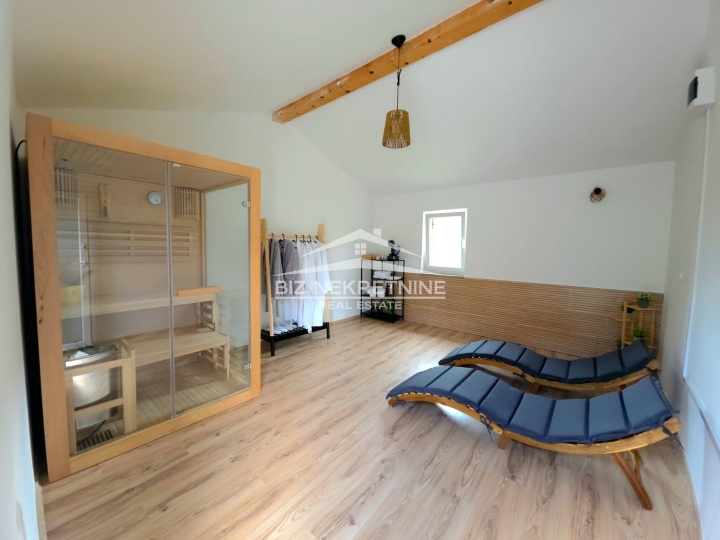 Brseč-Golovik, uhodana kuća za najam 132m2