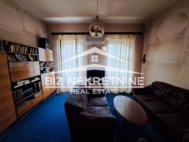 Bakar - Prilika - 5S stan za kompletnu adaptaciju