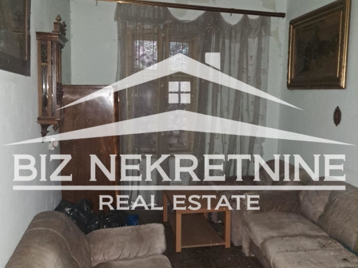 Bakar - Prilika - 5S stan za kompletnu adaptaciju