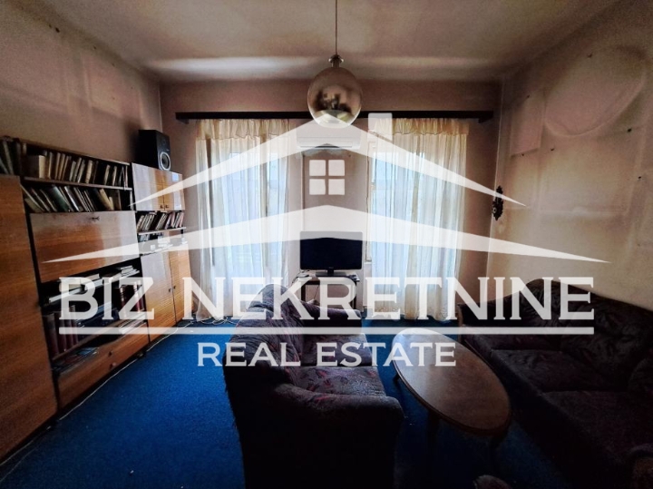 Bakar - Prilika - 5S stan za kompletnu adaptaciju