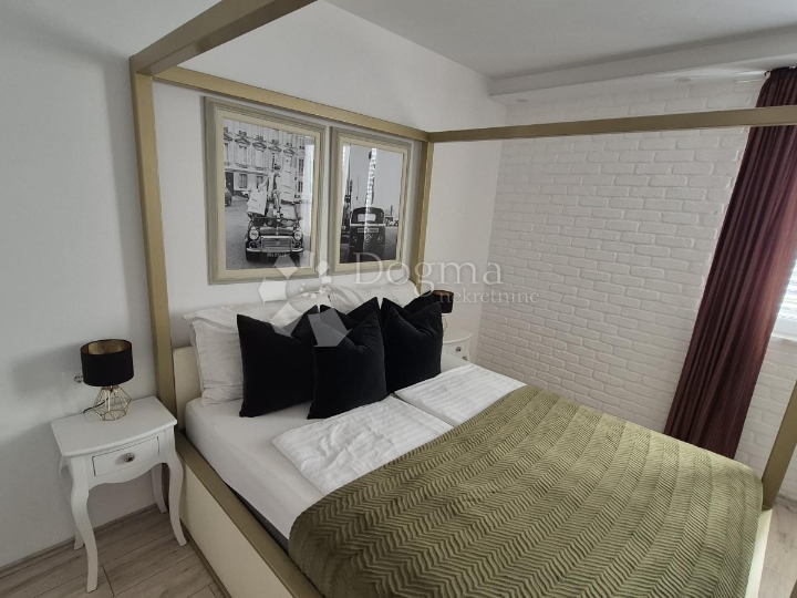 2 stana Vrsar za život i investiciju