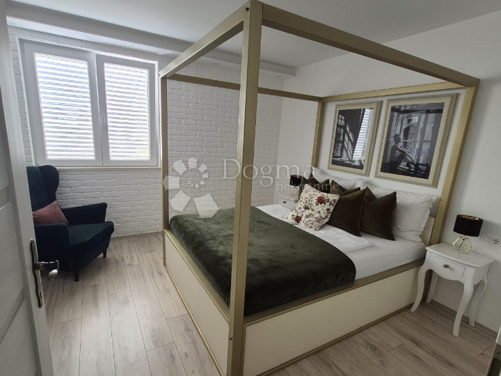 2 stana Vrsar za život i investiciju