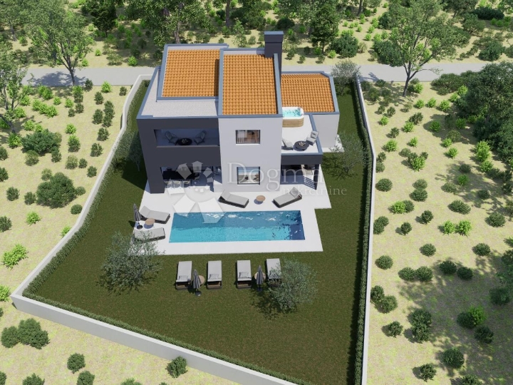 Građ. zemljište s Građ. dozvolom za obiteljsku kuću i bazen