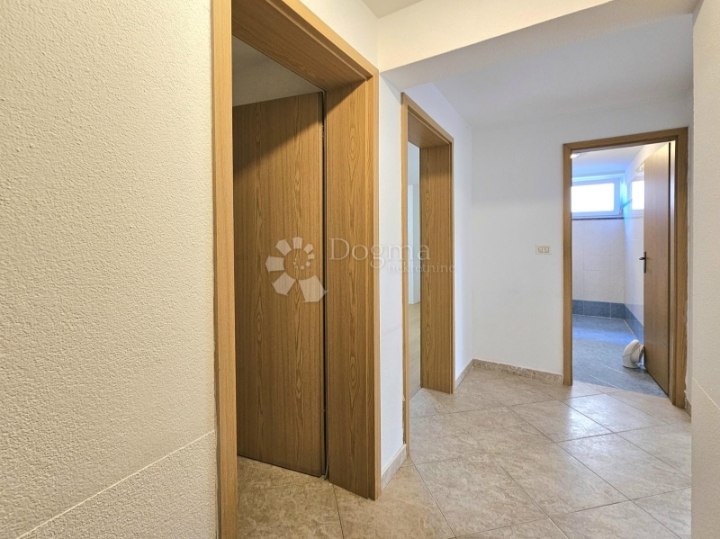 Prilika! Umag, blizina centra, 1S+DB+parking