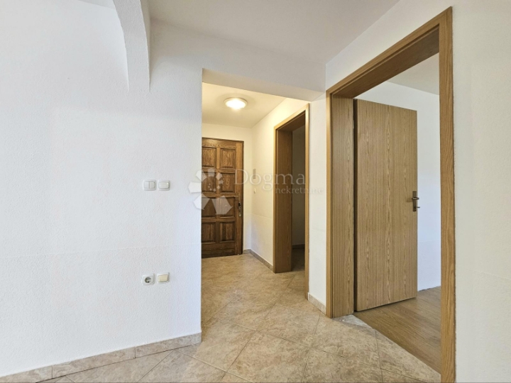 Prilika! Umag, blizina centra, 1S+DB+parking