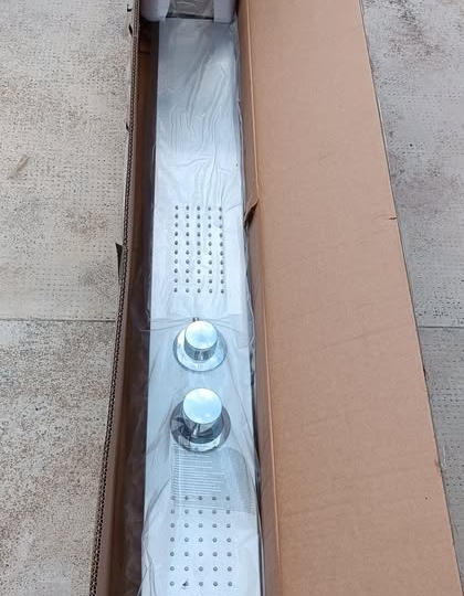 Tuš panel inox novi