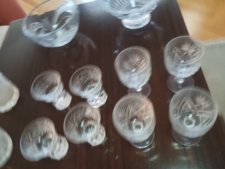 Kristalne čaše i dr.