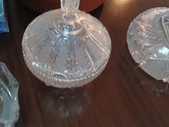 Kristalne čaše i dr.