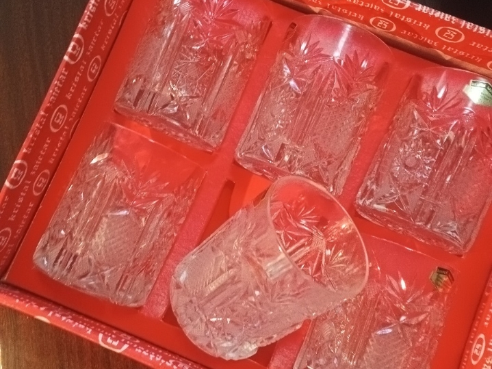 Set kristalnih čaša