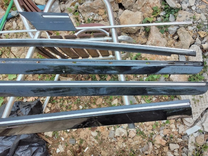 Mercedes B klasa, lajsne za vrata