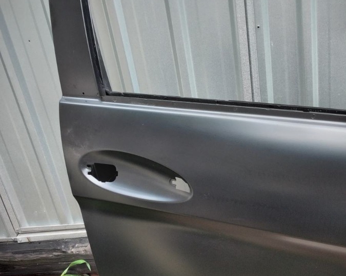 Mercedes B klasa, vrata