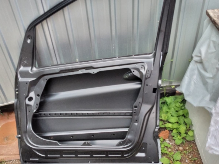 Mercedes B klasa, vrata