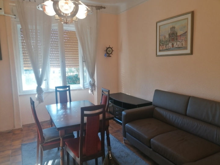 Dvosobni stan s garažom na Kantridi