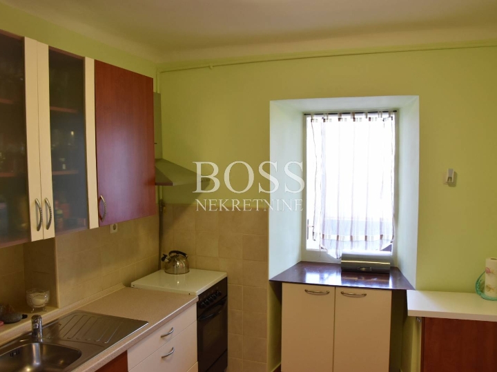 Centar, 74m2, 2S+DB, 800€+režije