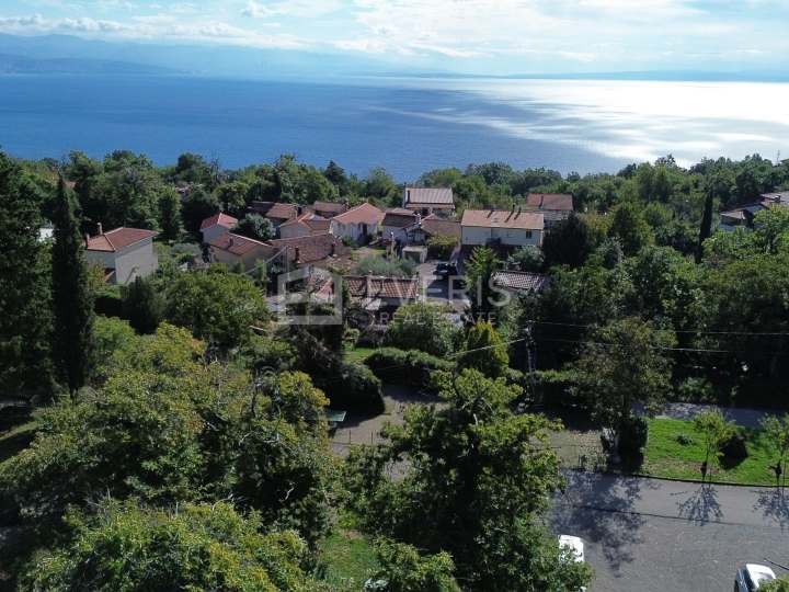 Lovran, Dobreć, građevinsko zemljište, 2740 m2