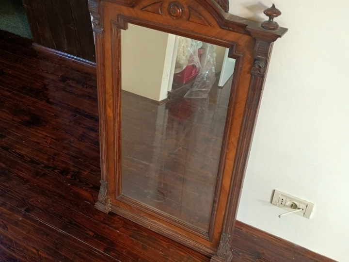 Alt Deutsch ogledalo