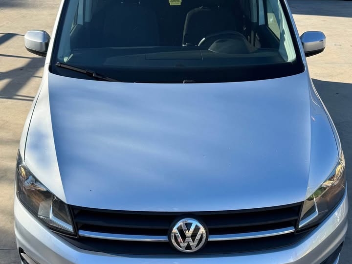 VW Caddy