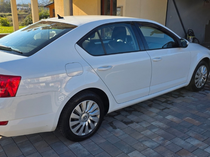 Škoda Octavia 1.6 TDI Ambition 2014