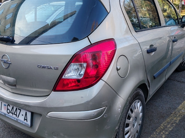 Opel Corsa 1.2 16V